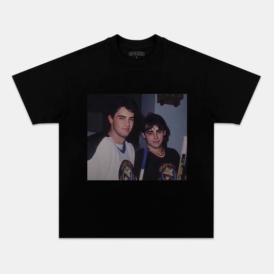 FRIENDS TEE