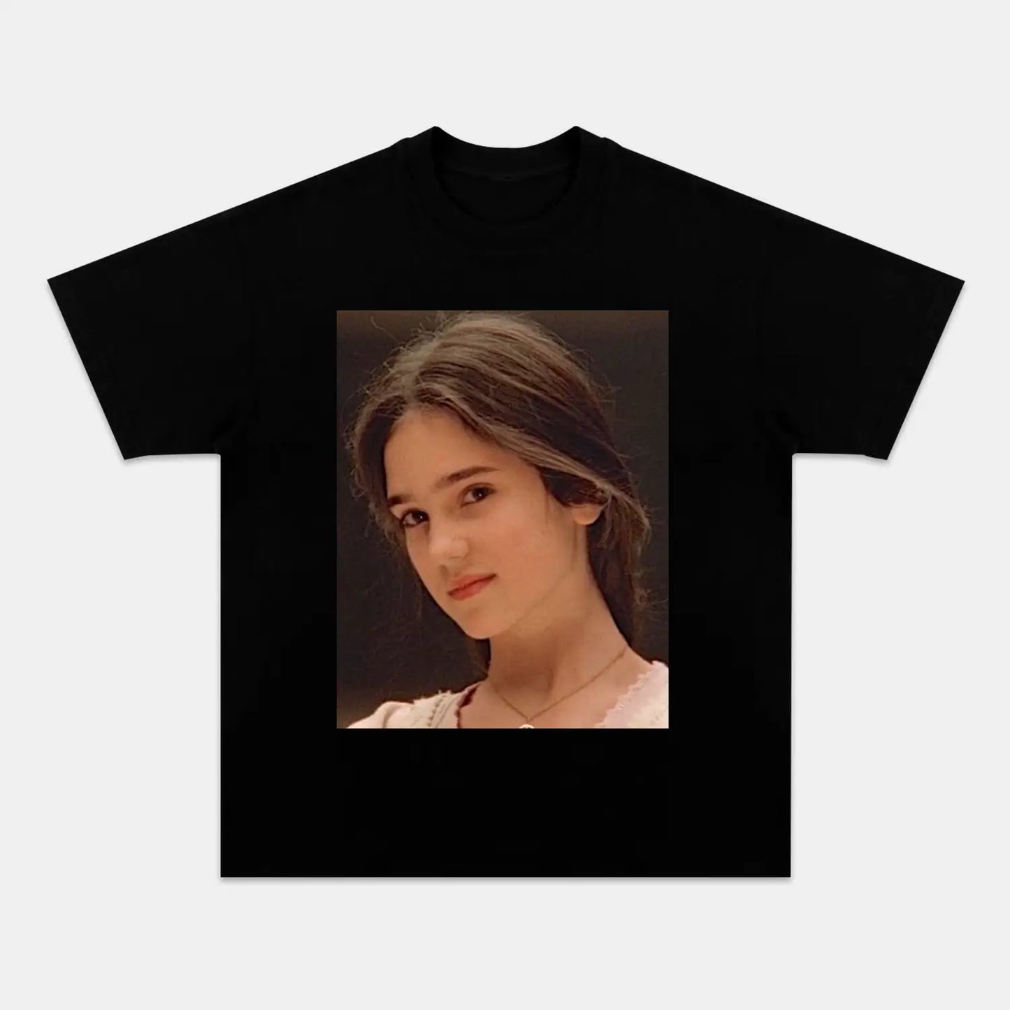 JENNIFER CONNELLY 12.17 TEE