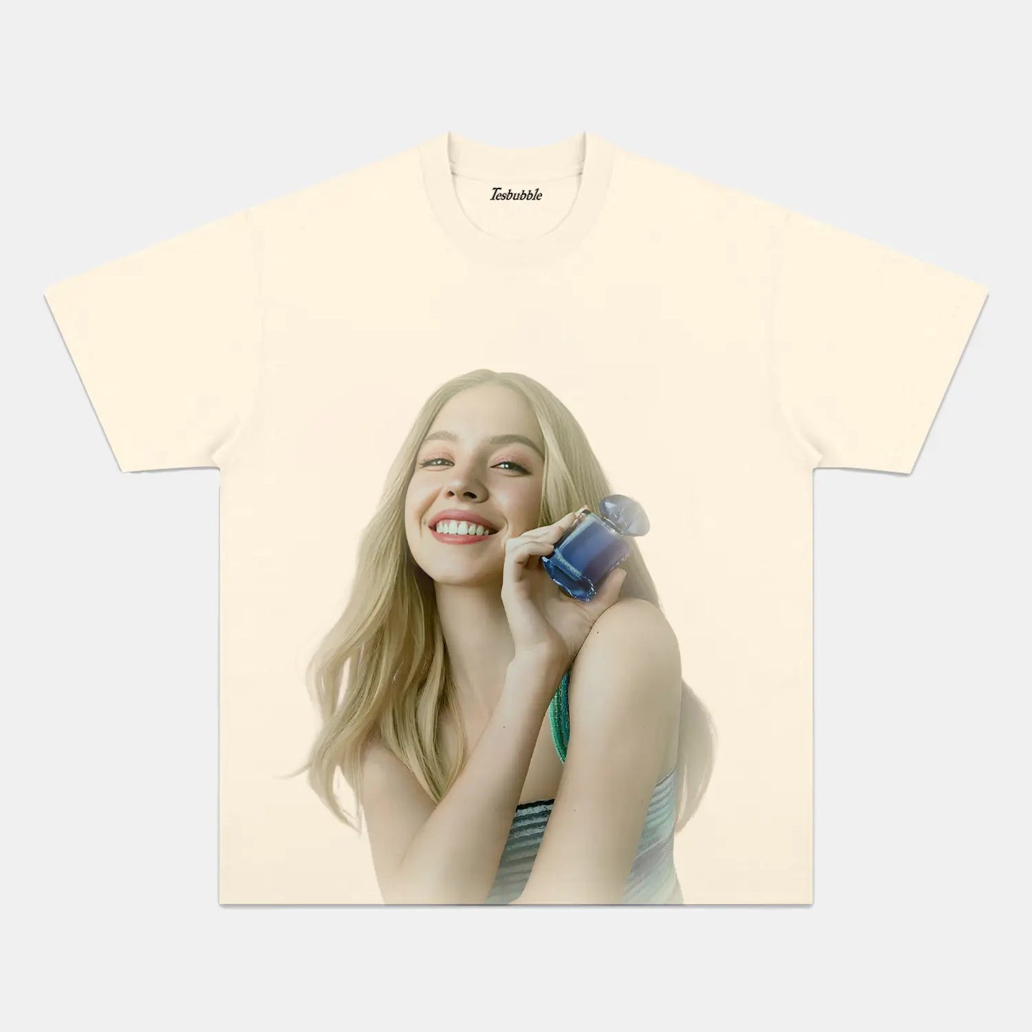 SYDNEY SWEENEY 12.04 TEE