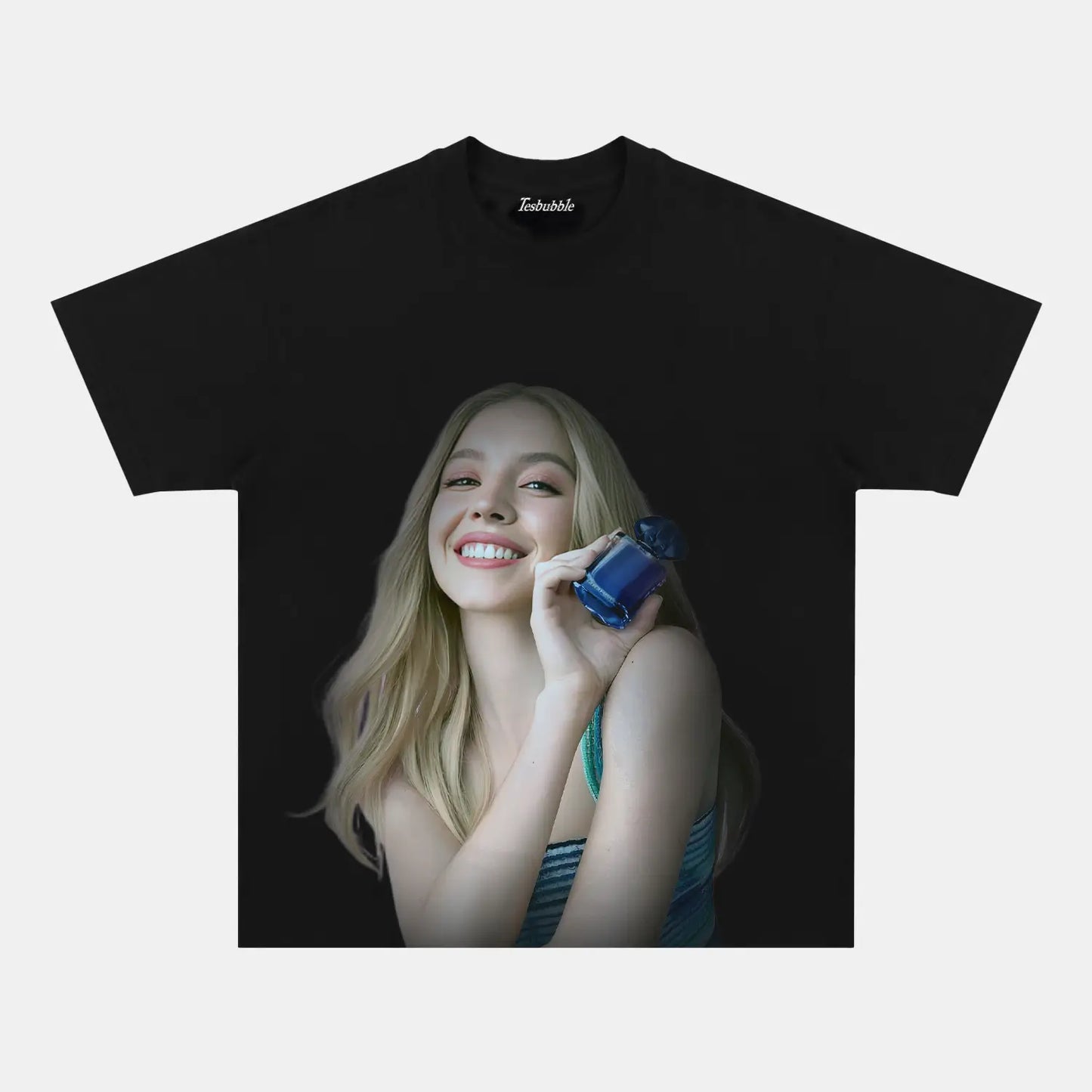 SYDNEY SWEENEY 12.04 TEE