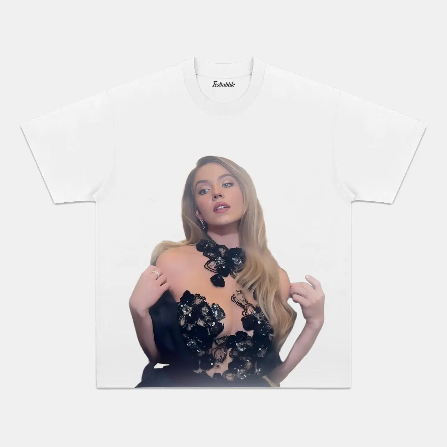 SYDNEY SWEENEY NEW TEE