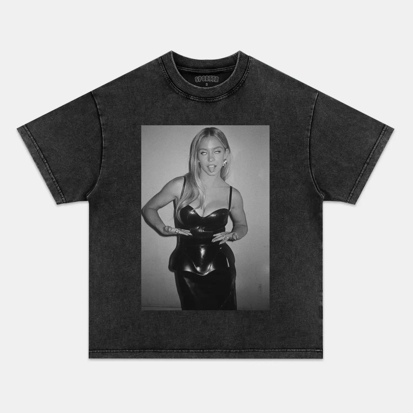 SYDNEY SWEENEY 12.6 TEE