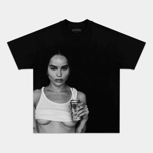 ZOE KRAVITZ TEE