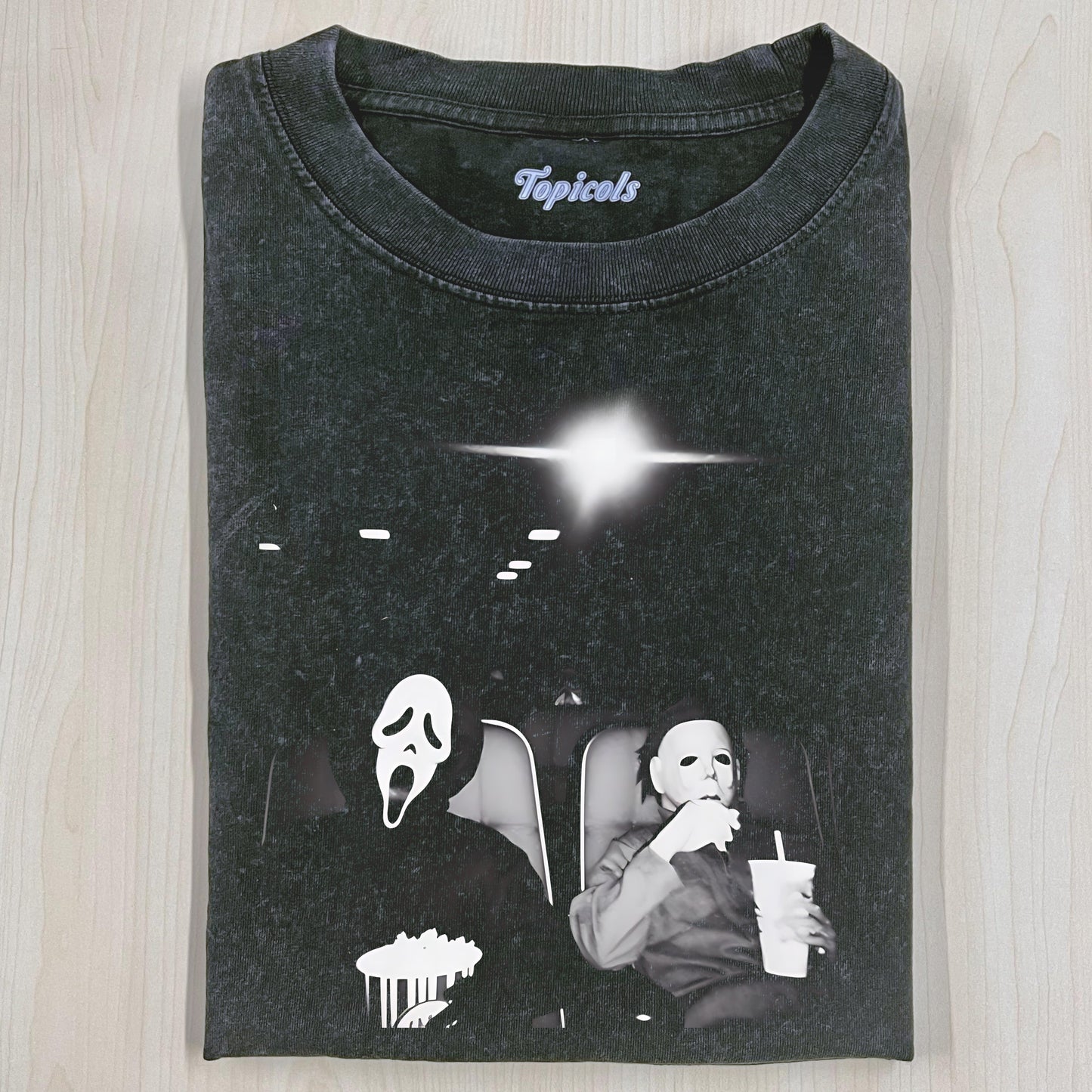 VINTAGE HALLOWEEN GRAPHIC T-SHIRT