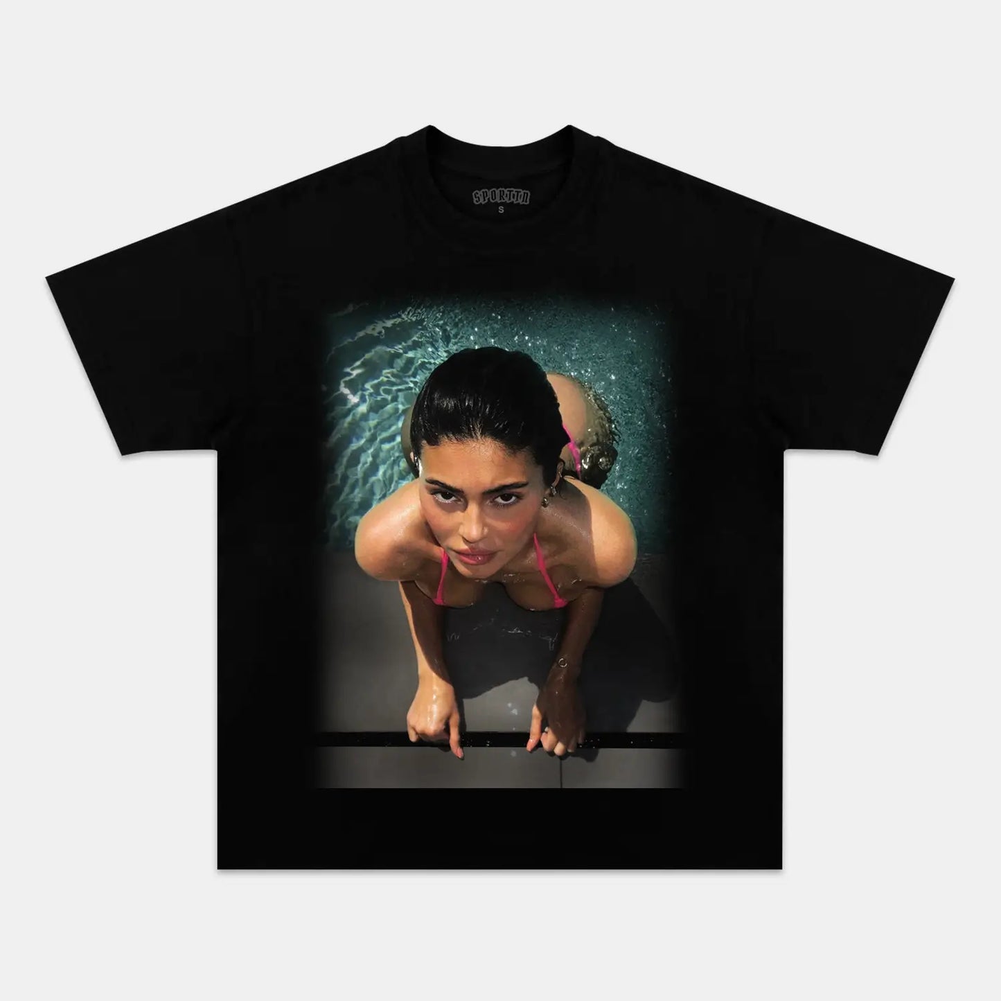 KYLIE JENNER 12.28 3.0 TEE